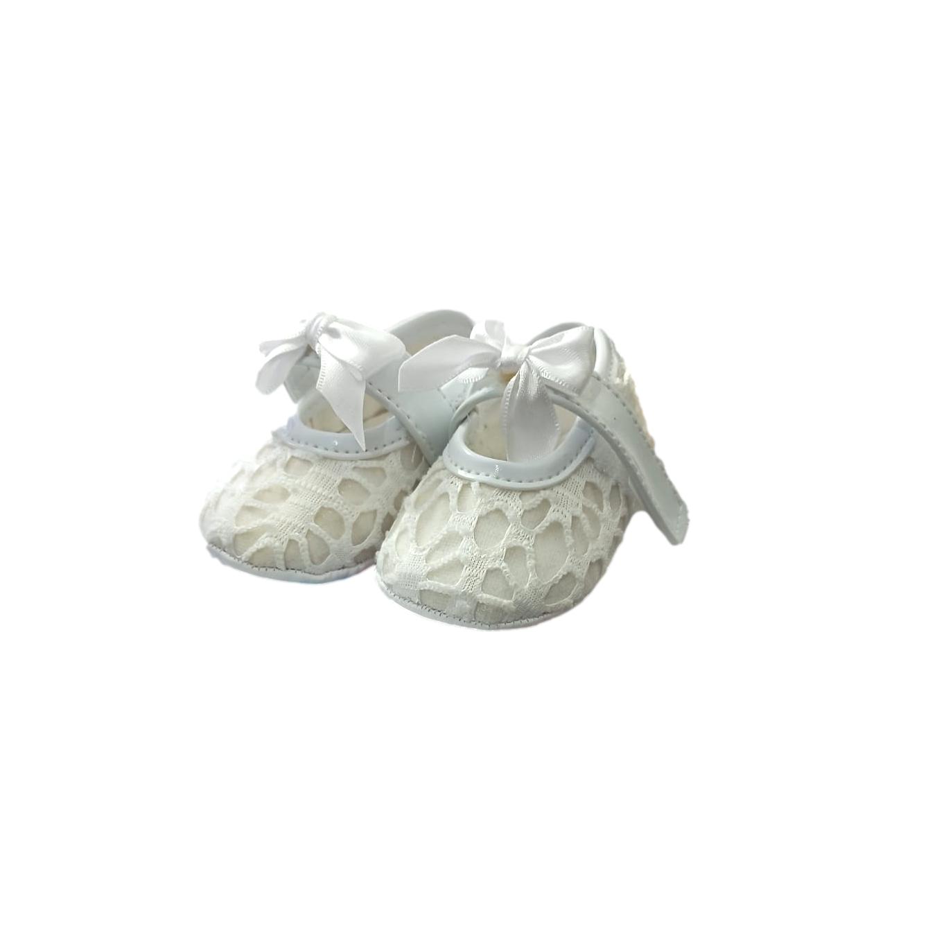 Zapatitos para bautizo de bebé color blancos diversas tallas